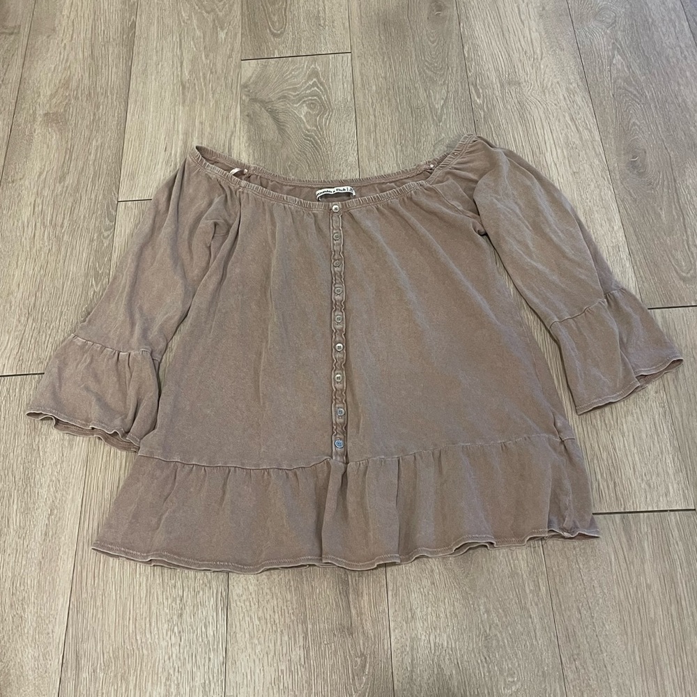 XS Abercrombie Off-the-Shoulder Top
